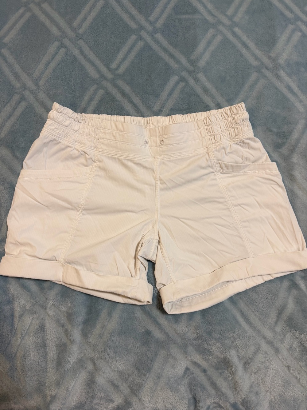 lululemon athletica Dance Studio White Women's Athletic Drawstring Shorts